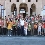 Konya’da özel gençler yaz okulu ile hem eğleniyor hem öğreniyor