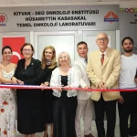 DEÜ’de yenilenen Onkoloji laboratuvarı hizmete açıldı