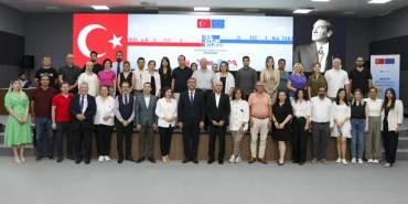 Mersin sivil katılımda öncü kentlerden biri oluyor